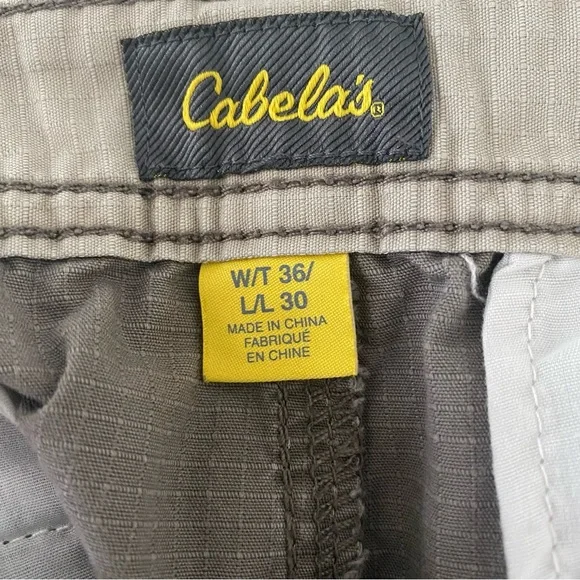 Cabela’s Men’s Cotton Grayish RipStop Cargo Pants Sz 36/30 Outdoor Workwear - Picture 2 of 9